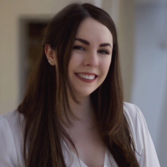 Meet your Posher, Lindsay - Picture 1 of 1